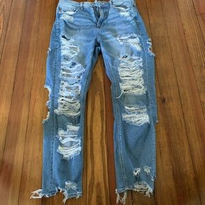 Size 10 regular American Eagle ripped jeans